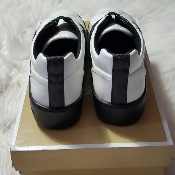 Michael Kors leather sneakers - Picture 3 of 9